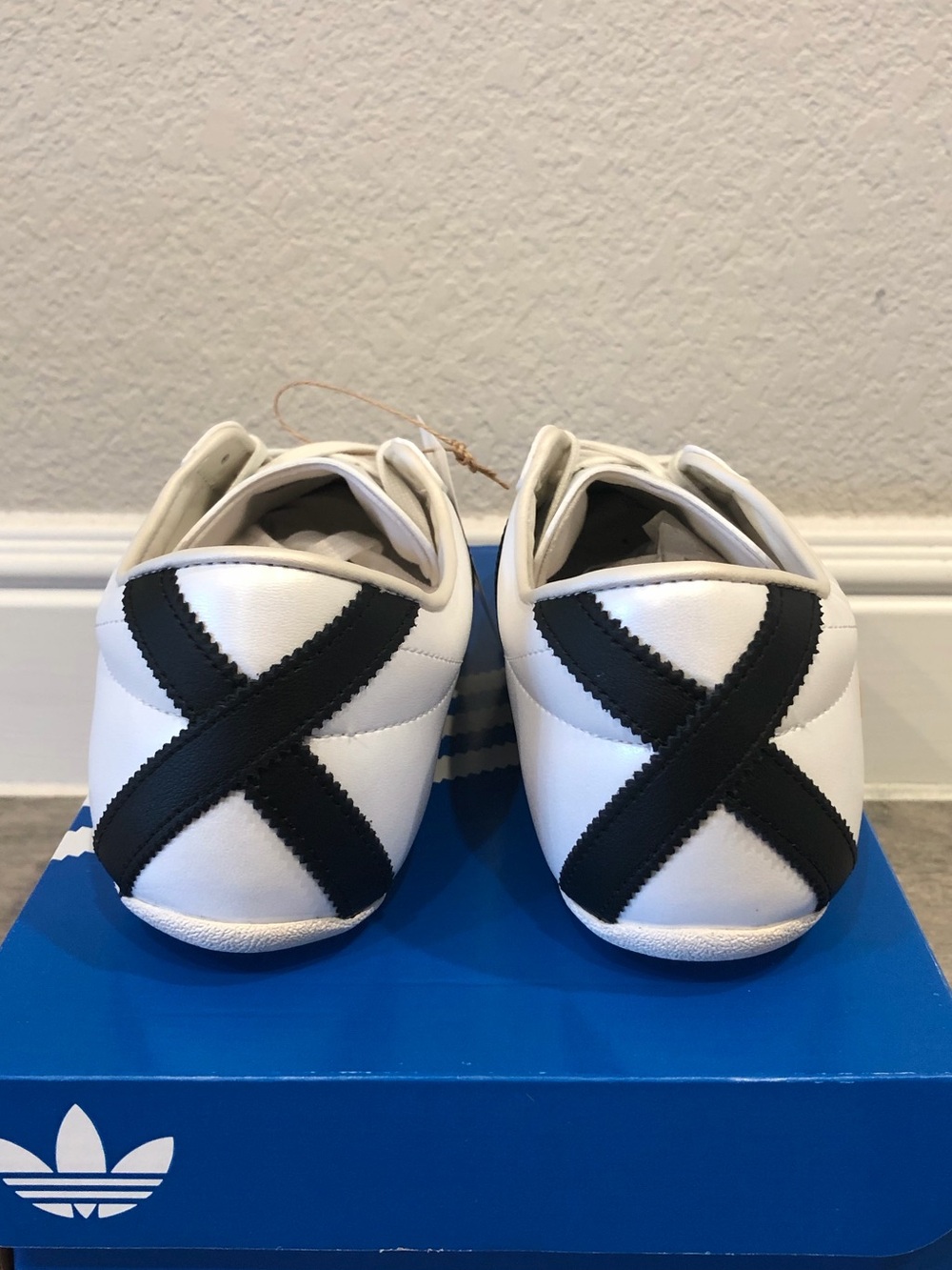 Adidas Originals Tokyo Japan Sneakers Unisex Shoes Women Size 10 | Men's Size 9 - Picture 5 of 9
